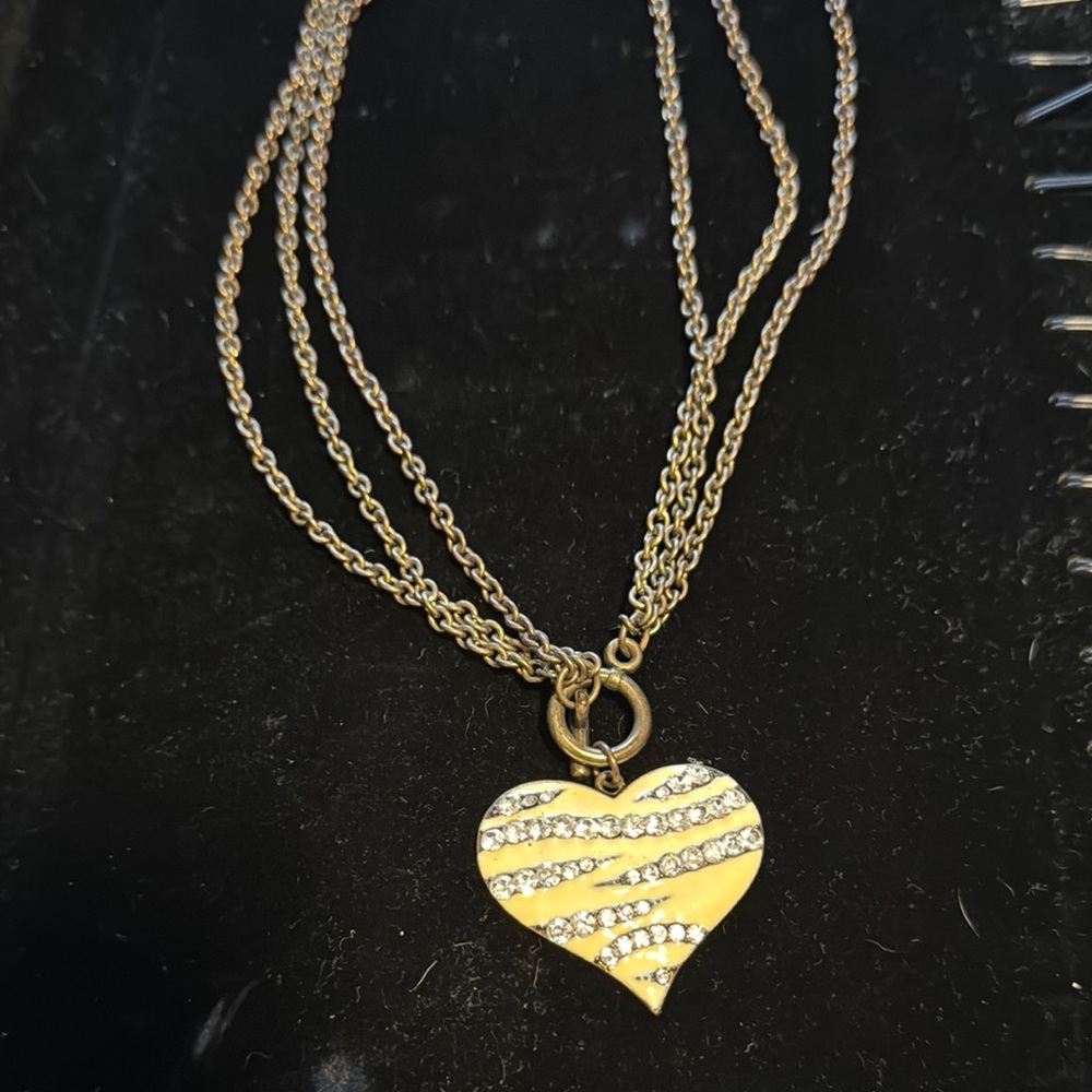 Gold Heart Pendant Necklace